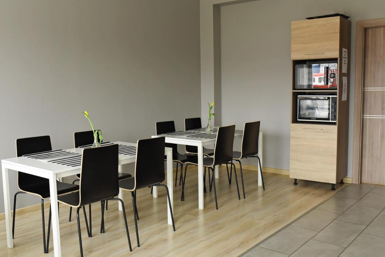 Hostel Helios Września Kültér fotó