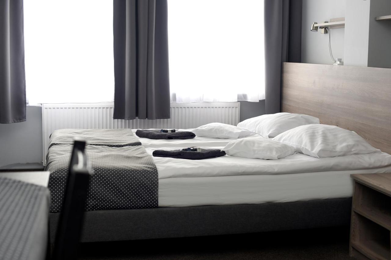 Hostel Helios Września Kültér fotó